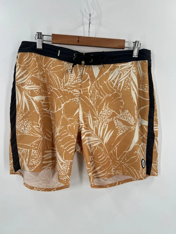 vuori palm print peak shorts
