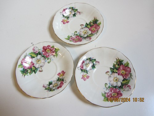 3 VINTAGE ADDERLEY ENGLISH BONE CHINA DAHLIA FLOWER DESIGN SAUCERS 5.5" ACROSS