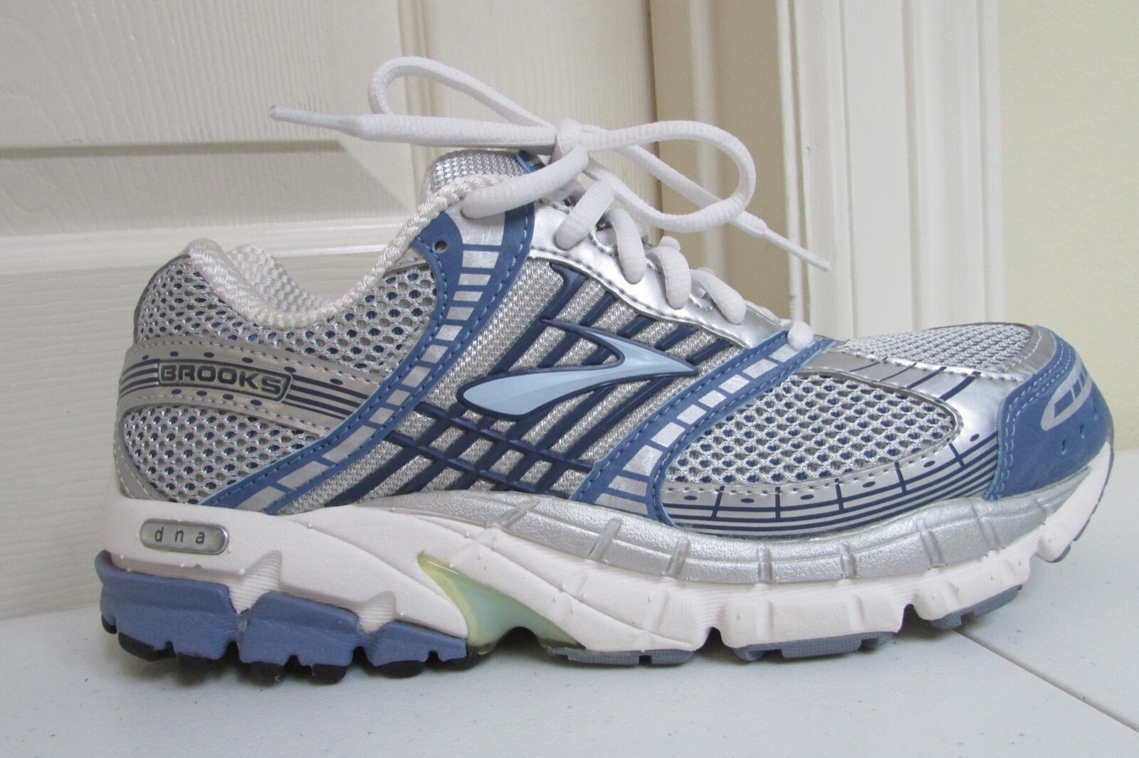 Brooks Ariel Linear Platform Ultimate Sockliner R… - image 8