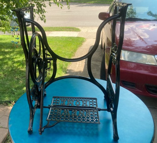 Antique Vtg New home Treadle Sewing Machine Cast Iron Base Table Legs Industrial - Picture 14 of 17