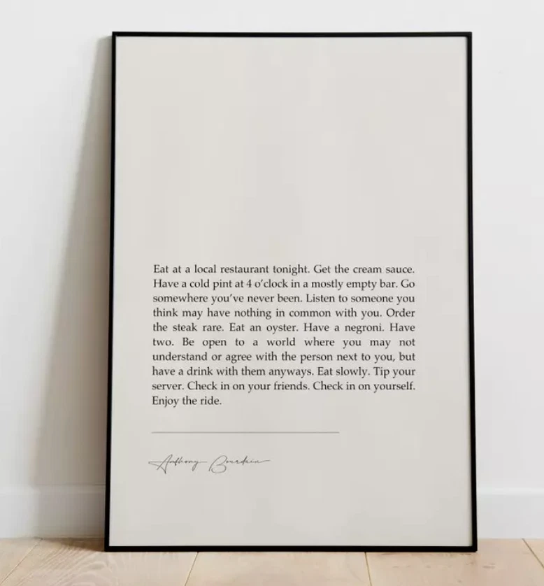 Póster de cotización de Anthony Bourdain come en un restaurante local esta noche, disfruta del paseo Foto 2 de 4