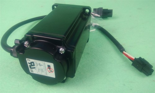 one Fuji GYS401D5-RC2 400W Servo Motor New In Box - Picture 2 of 5