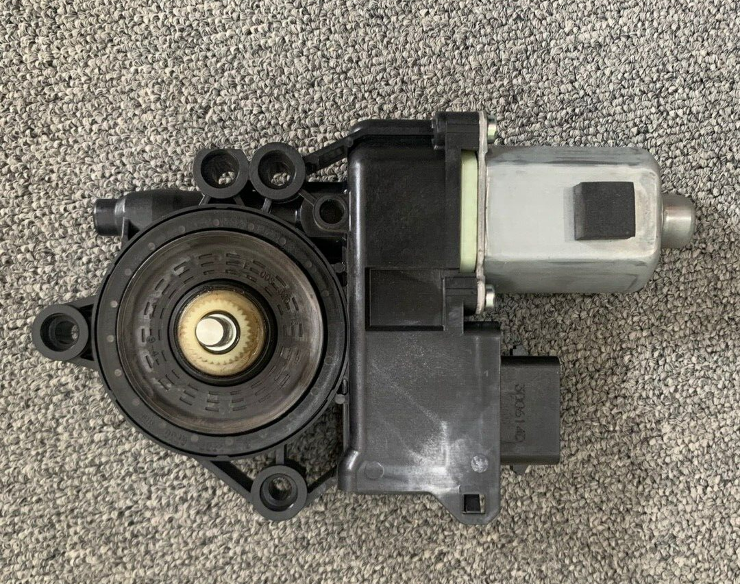 OEM 82450-A7200 Front/Left Driver Door Power Window Motor for Kia