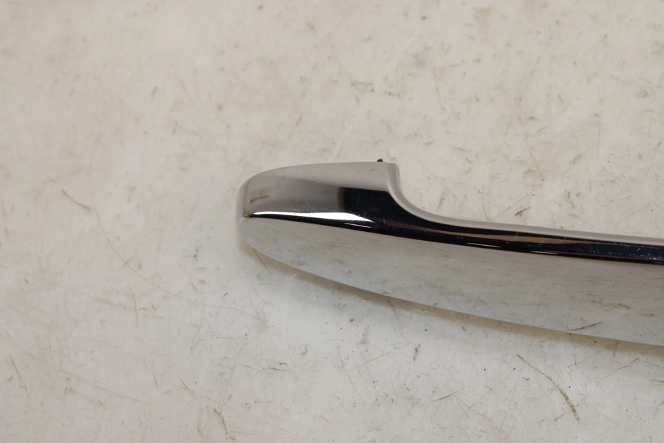 Manija de puerta exterior izquierda Saturn Sky 2007-2010 OEM LN59 Foto 3 de 4