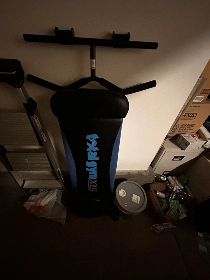 Equipo de entrenamiento de fuerza para gimnasio en casa Foto 3 de 4