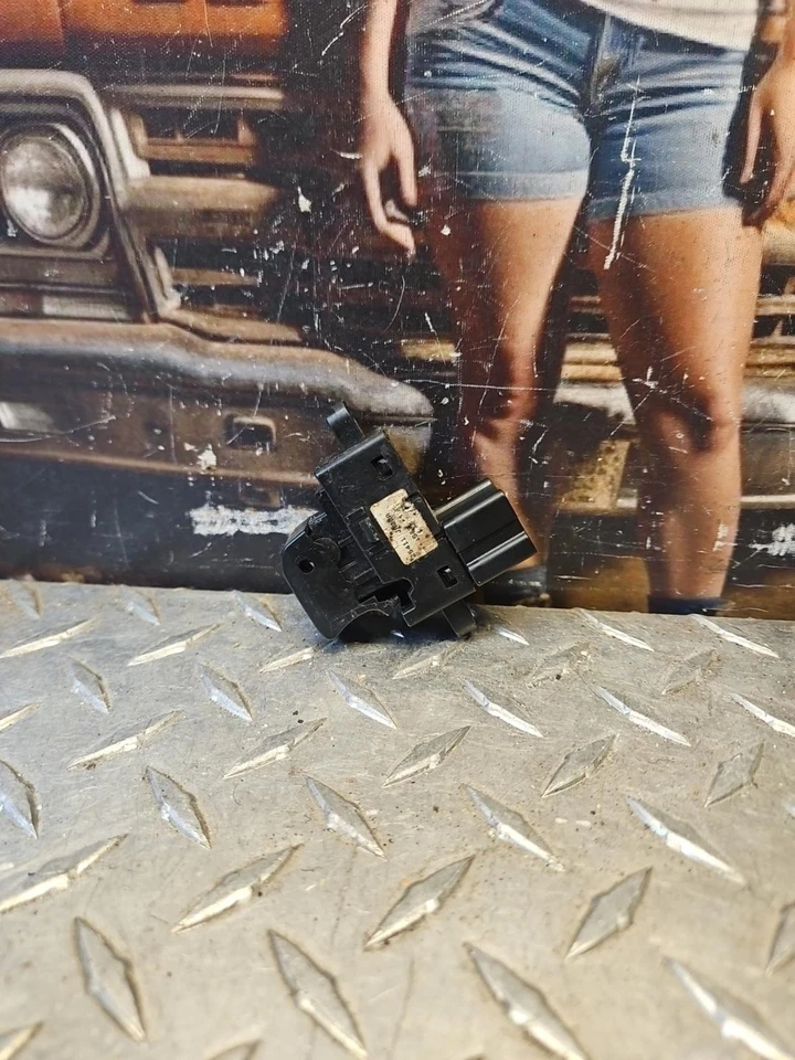 Door Window Switch WVE 1S12965 - Image 4 of 4