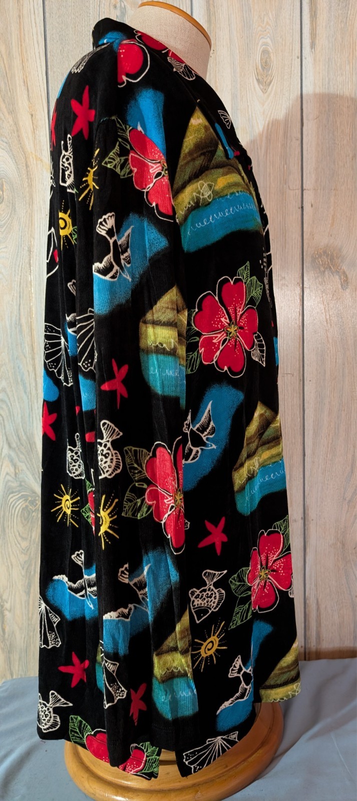 Slinky Stretch Tropical Pattern Button Down Shirt… - image 4