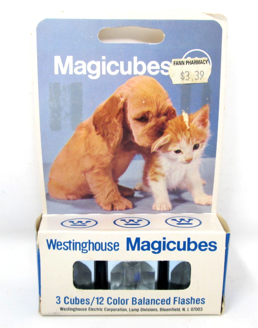 Vintage Westinghouse Magicubes Camera Flash Bulb Cubes Kodak X Series Made USA