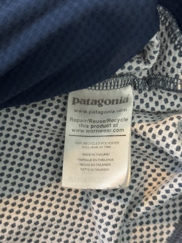 Patagonia Felpa con Cappuccio Donna XL Blu Grigio Logo Felpa Quiet Ride Pullover Usato in Ottime Condizioni - Foto 10 di 15