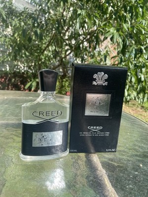 Creed Aventus Eau de Parfum Spray 3.3 fl oz Regular Size Musk Scent