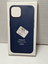 Apple Silicone Case with MagSafe for iPhone 13 - Abyss Blue