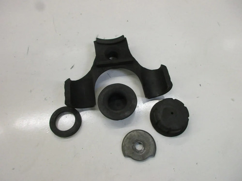 Yamaha XV 1000 Virago 56 V tankgum trillingsdemper rubber benzinetank demper - Afbeelding 3 van 3