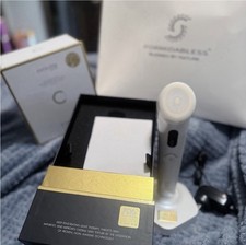 Red Light Therapy Device