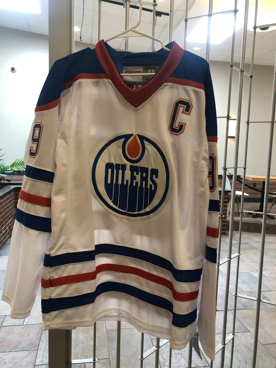 Vintage Edmonton Oilers Wayne Gretzky CCM Jersey Size 48 NWT BUF