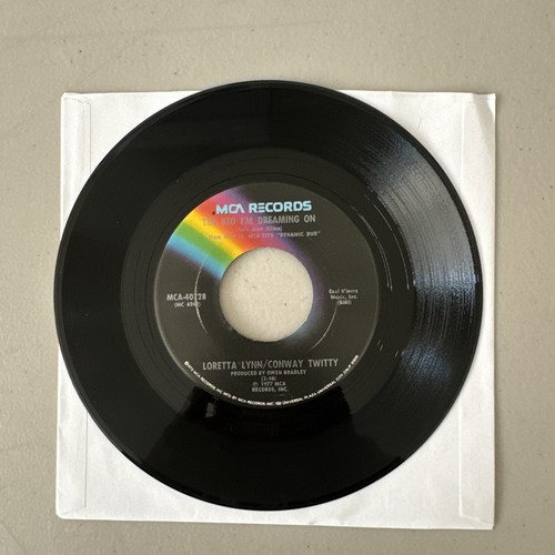 Loretta Lynn/Conway Twitty Can't Love You Enough/Bed I'm Dreaming On 45 Tested - Picture 2 of 2