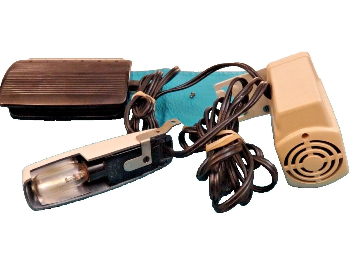 Máquina de Costura SINGER Motors