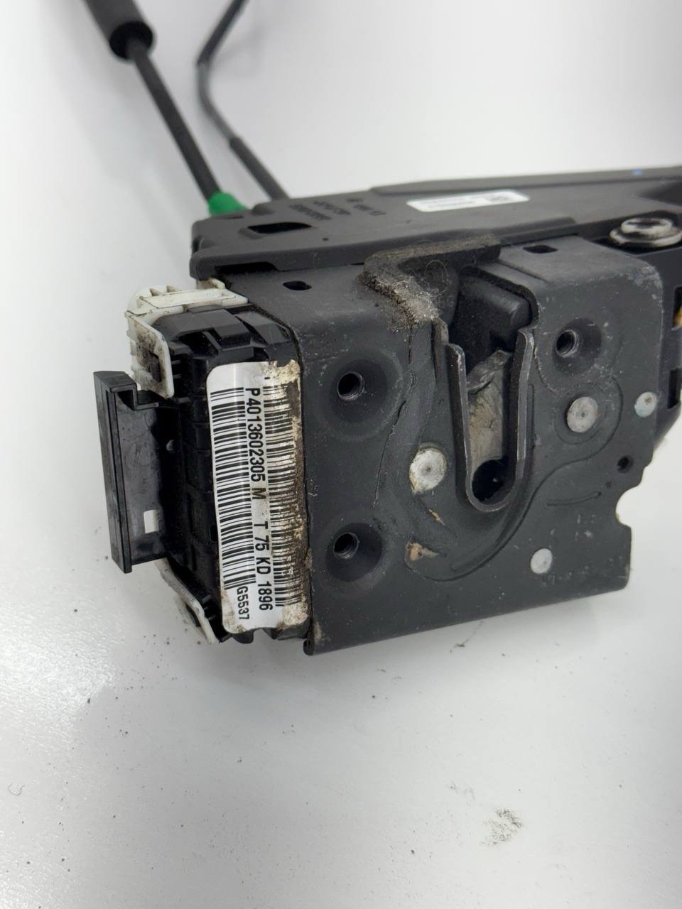 14-17 Maserati Ghibli Quattroporte Rear Left Side Door Lock Latch Actuator 410