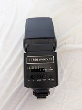 Neewer TT560 Flash Speedlite for DSLR Cameras with Standard Hot Shoe - Tested