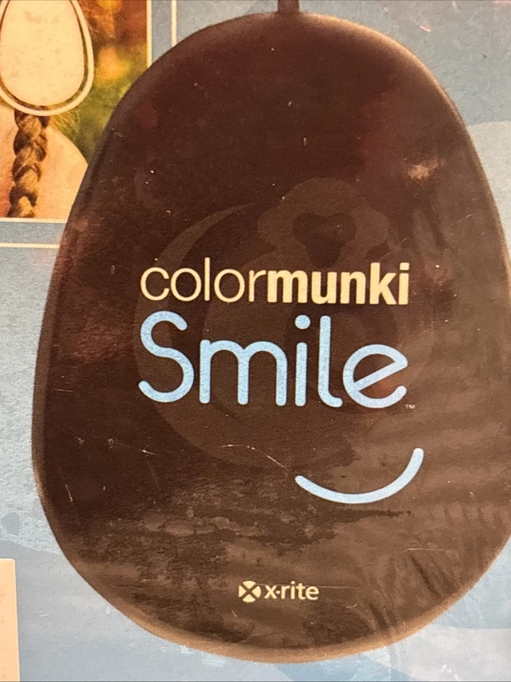 X-Rite ColorMunki Smile, Monitor Calibration Device, For Photo and Video Editing - Image 3 of 4