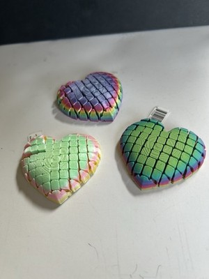 Articulated Fidget Flappy 3d printed fidget toys Heart Shaped 3 Fidgets