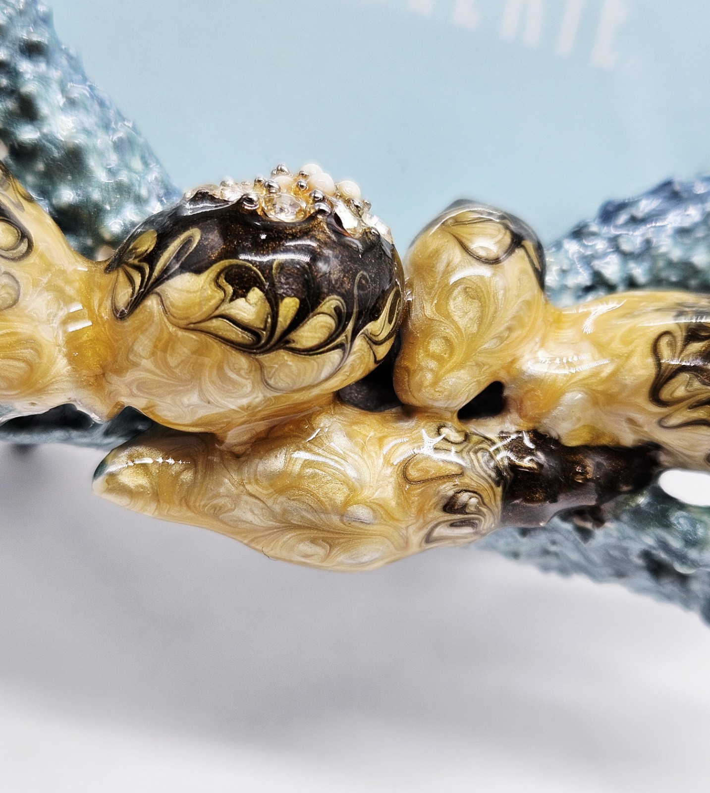 Strongwater Inspired Guilloche Blue Coral Crystal Picture Photo Frame Oval Metal