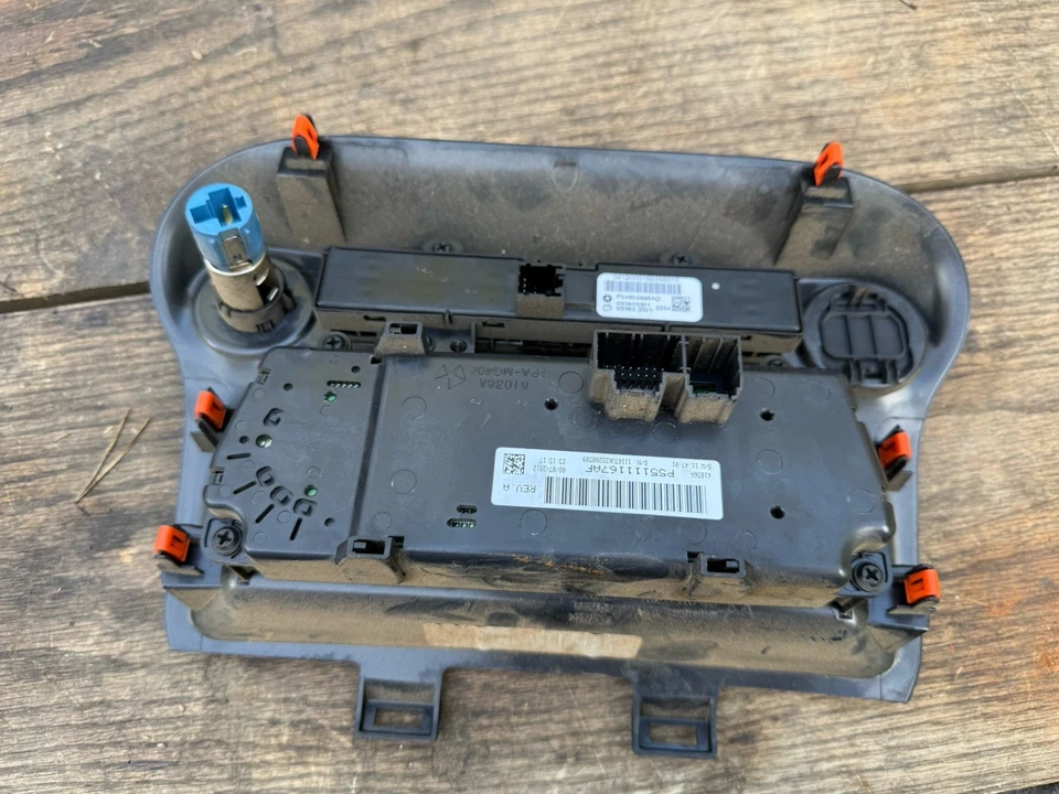 2011 2012 2013 JEEP WRANGLER HEATER A/C CLIMATE TEMPERATURE CONTROL P55111167 - Image 2 of 3