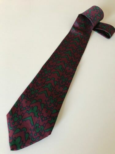 Cravate HERMÈS Paris 100% Soie Neuve Sous Blister - Motif Marine/rose/vert - Largeur 9 Cm
