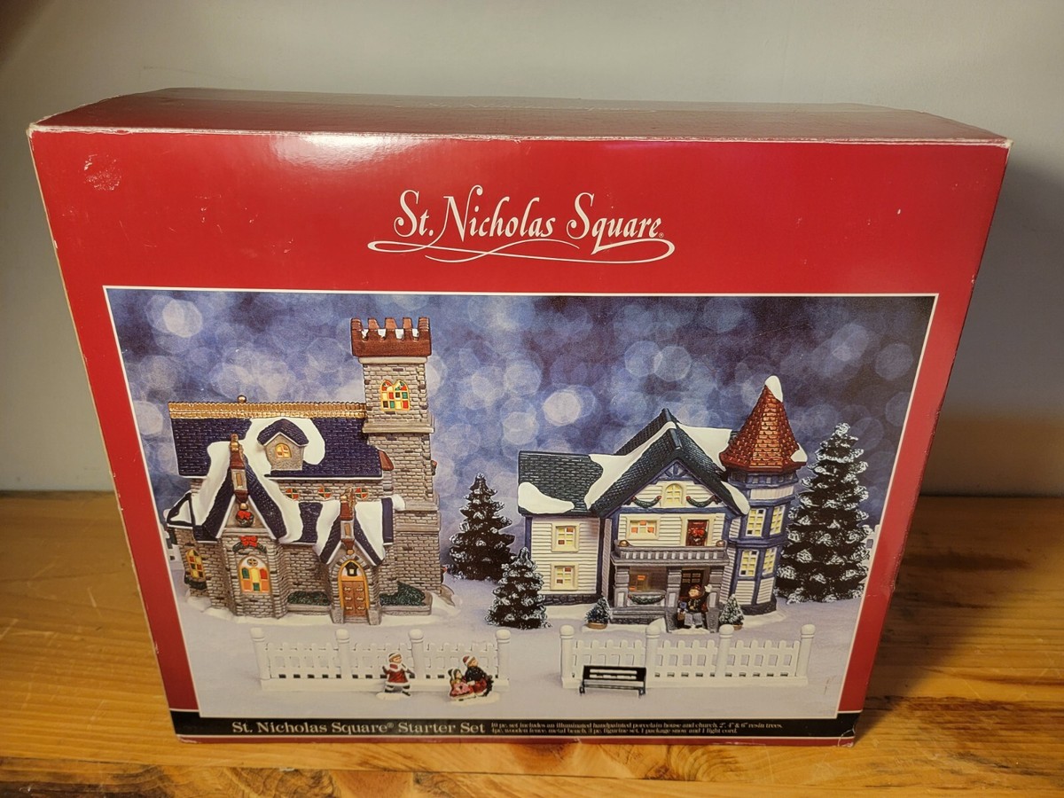 NEW~ ST. NICHOLAS SQUARE LIGHTED BUILDINGS FIGURINES 10 PIECE