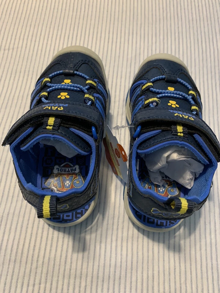 Sandalias iluminadas Paw Patrol para niños pequeños talla 7 niños Foto 2 de 3