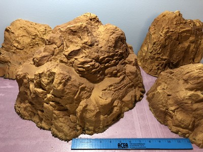 n scale mountain scenery