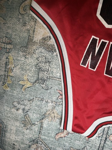 Vintage 90s NBA Chicago Bulls Michael Jordan Red Champion Jersey 44 Medium Large - Picture 13 of 13