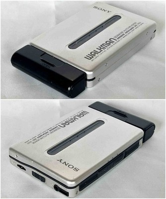SONY WM-EX677 1999 W/accessories Silver Walkman Cassette