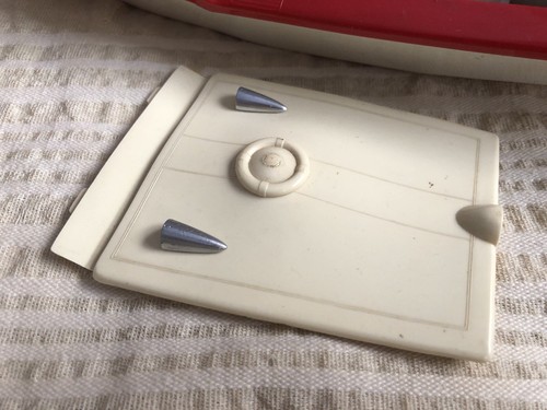 Motoscafo elettrico vintage Tri-ang 14” con scatola originale - funzionante - raro anni '60 - Foto 12 di 14