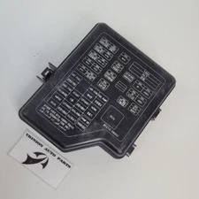 2001-2006 Hyundai Santa Fe Under Hood Fuse Relay Box Lid Cover Black OEM