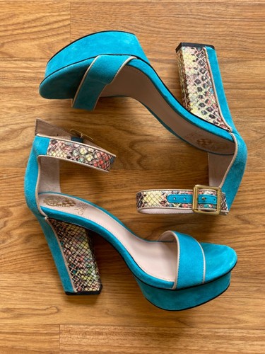 Vince Camuto Heels Aqua Suede - Obermaterial Leder & Goldfolie Akzente 6M