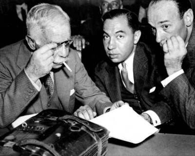 Otto Kahn head of Kuhn Loeb & Co At second day s hearing of the Se .. Old Photo