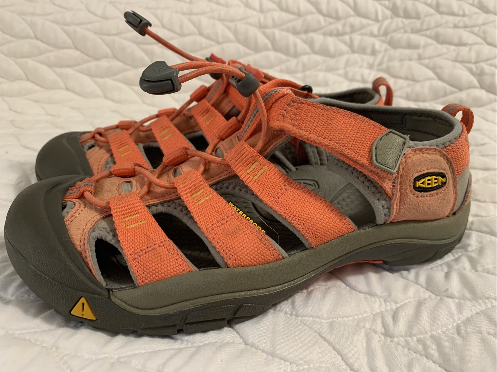 Sandali Keen da trekking acqua Newport H2 ragazze bambini rosa corallo caldo grigio scarpe 5