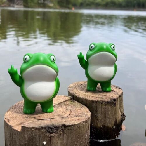 Craft Middle Finger Frog Resin Ornament Home Decoration Sculpture Living Room