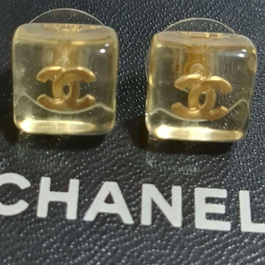Chanel Vintage Yellow Cube Earrings with Gold Coco Mark Logo