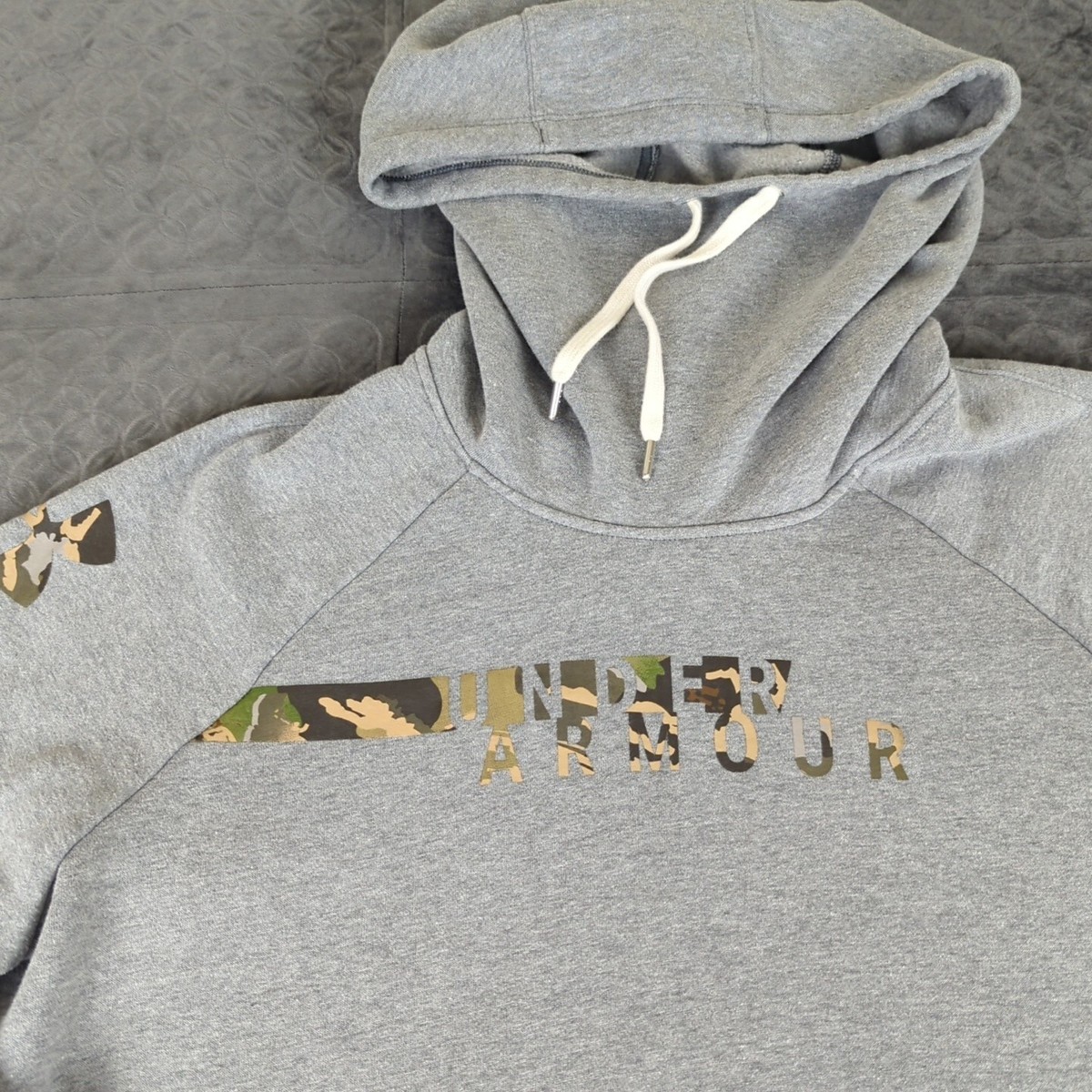 Under Armour Hoodie Sweatshirt High Neck Long Sleeve Women XL Gray Camo  Outdoor