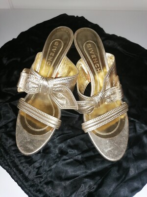 GIVENCHY Designer Schuhe / High Heel Pumps, Riemen Pumps, Leder, Gold, Gr. 37,5