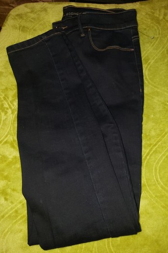 Platinum Jegging by Chicos Size 1 US 8/10 Blue Denim Soft Waist 32" Length 29" - Picture 2 of 8