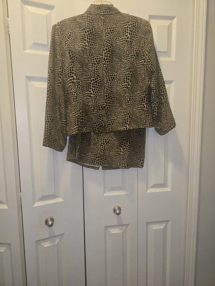 Traje Falda Allison Taylor Vintage Estampado Animal 100% Seda Talla L Foto 3 de 4