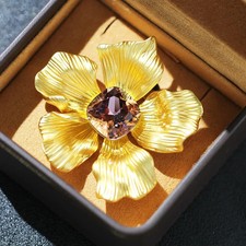 Women Elegant Flower Rhinestone Brooches Pins Fashion Lady Party Dress Jewelry