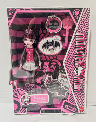 Monster High Draculaura Boo-riginal Creeproduction Doll Damaged Retail Box