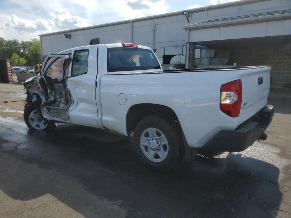 (LOCAL PICKUP ONLY) Rear Drive Shaft 4WD 4.6L Fits 10-19 TUNDRA 2041491 - Image 2 of 4