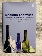 Working Together to Reduce Harmful Drinking - 9781138872660 - all to charity