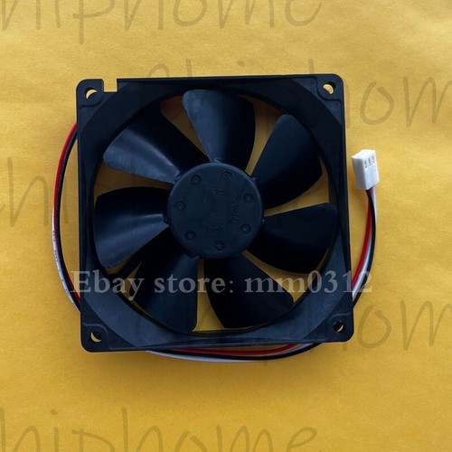 NMB 3610KL-05W-B49 DC24V 0.16A 90*90*25MM 3-Pin Inverter Cooling Fan - Picture 2 of 2