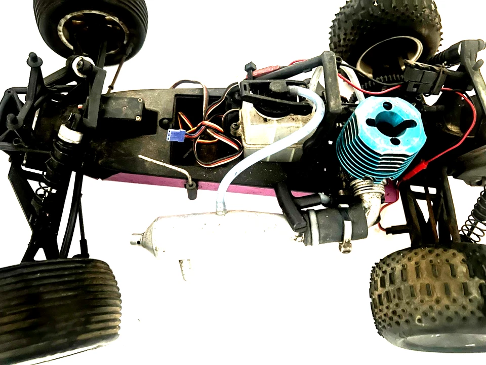 vintage hpi nitro buggy no remote - Image 2 of 2