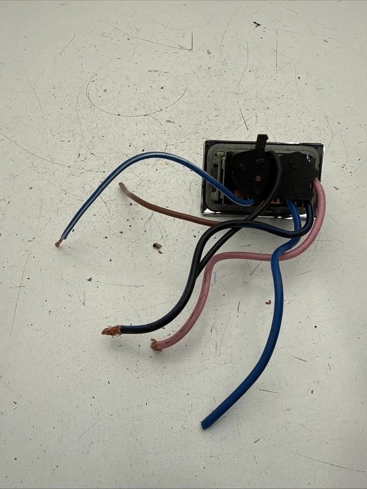 1980-88 Oldsmobile Cutlass Supreme Master Power Window Switch B288-06 - Image 4 of 4